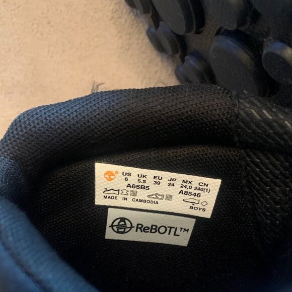 Timberland Kids Converge Hiking Boots - EUC - Size 6 - Picture 6 of 7